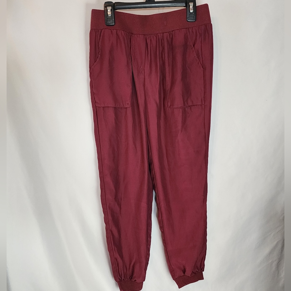 ❤️ 3/$25 Silence and Noise Joggers